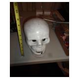 CERAMIC SKULL / FR CERAMIC SKULL / FR