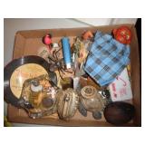 LOT OF VINTAGE MISC. ITEMS / FR LOT OF VINTAGE MISC. ITEMS / FR