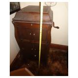 HUSSMAN BROS. VICTROLA / FR HUSSMAN BROS. VICTROLA / FR