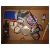 LOT OF VINTAGE / HANDCUFFS W KEYS / FR LOT OF VINTAGE / HANDCUFFS W KEYS / FR