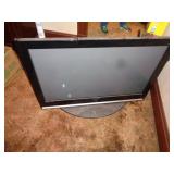 SAMSUNG 42' TV NO CORD OR REMOTE UNTESTED / DR SAMSUNG 42' TV NO CORD OR REMOTE UNTESTED / DR