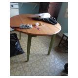 TABLE 42' ACROSS / UPSTAIRS TABLE 42' ACROSS / UPSTAIRS