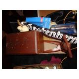 BOX LOT OF MISC. ITEMS / FR BOX LOT OF MISC. ITEMS / FR