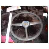 STEERING WHEEL POSSIBLY FOR A TRACTOR / DR STEERING WHEEL POSSIBLY FOR A TRACTOR / DR