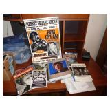 LARGE LOT OF BOB DYLAN ITEMS / CR LARGE LOT OF BOB DYLAN ITEMS / CR