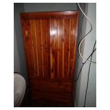 CEDAR WARDROBE 66' X 34' X 23' / BR CEDAR WARDROBE 66' X 34' X 23' / BR