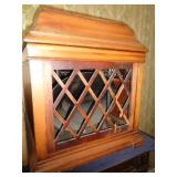 EDISON VICTROLA 20'T X 17' W X 20' D / BW EDISON VICTROLA 20'T X 17' W X 20' D / BW