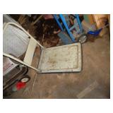 SMALL ROLLING CART 30' X 19' / BSMT SMALL ROLLING CART 30' X 19' / BSMT