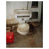 BUTCHER'S SCALE 25' X 29' / BSMT BUTCHER'S SCALE 25' X 29' / BSMT