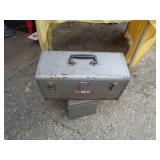METAL CRAFTSMAN TOOLBOX / G METAL CRAFTSMAN TOOLBOX / G