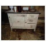 RUSTIC CABINET 25" x 40" /  H2