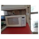EMERSON MICROWAVE & TOASTER / K