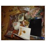 COSTUME JEWELRY / BR1