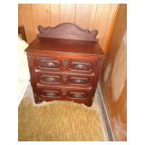 3 DRAWER CHEST / 30" X 29" X 17" / BR1