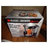BLACK AND DECKER CAN OPENER / K