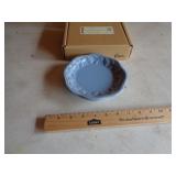 LONGABERGER FOOTED CANDLE HOLDER BLUE LONGABERGER FOOTED CANDLE HOLDER BLUE