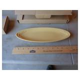 LONGABERGER LONG OVAL TRAY BUTTERNUT LONGABERGER LONG OVAL TRAY BUTTERNUT