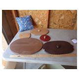 LONGABERGER PILLOW & 5 LIDS & A TOTE LONGABERGER PILLOW & 5 LIDS & A TOTE
