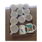12 CHRISTMAS COFFEE CUPS 12 CHRISTMAS COFFEE CUPS