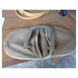SET OF HORSE SHOES / SHOES ONLY SET OF HORSE SHOES / SHOES ONLY