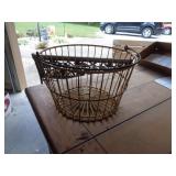 BIG WIRE EGG BASKET BIG WIRE EGG BASKET