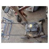 BLACK LAWN MOWER YARD MACHINE 19' CUT BLACK LAWN MOWER YARD MACHINE 19' CUT