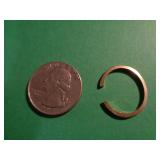 14KT GOLD RING THAT HAS BEEN CUT 1.36 GRAM 14KT GOLD RING THAT HAS BEEN CUT 1.36 GRAM