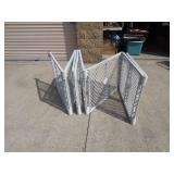 CHILD'S PLAY AREA FOLDING FENCE