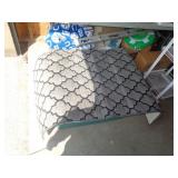 TWO TONE GRAY RUG 24' X 59'