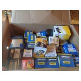 BOX OF 46 DIFFERENT OIL FILTERS / LS UT