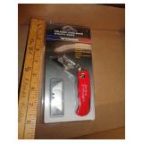 RAZOR KNIFE /  RED