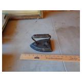 CAST IRON SAD IRON