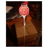 APPROX 4' TALL REFLECTOR