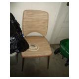 RETRO CHAIR 31' T / G RETRO CHAIR 31' T / G
