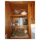 CABINET OF GLASSWARE / K CABINET OF GLASSWARE / K