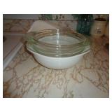 PYREX BOWL WITH LID / K PYREX BOWL WITH LID / K
