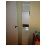 WHITE CABINET 68'T X 10' W / BR WHITE CABINET 68'T X 10' W / BR