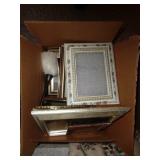 PICTURE FRAMES / BR PICTURE FRAMES / BR