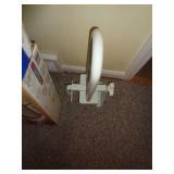 BATH TUB HAND HOLD / BR BATH TUB HAND HOLD / BR