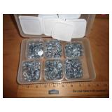 LOT OF FLAT WASHERS