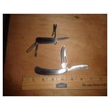 CHRISTMAS KNIFE & MULTI TOOL