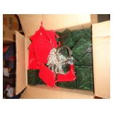 LOT OF EMPTY JEWELRY BOXES / SOME JEWELRY