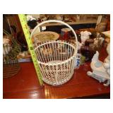 WOOD EGG BASKET / DR