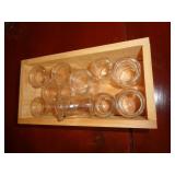 GLASS CREAMERS IN WOOD BOX / DR