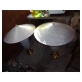 2 MATCHING LAMPS / FR