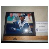 8X10 PHOTO FRAMED / KEN GRIFFEY JR / W - CERT