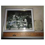 8X10 PHOTO FRAMED / JOW DIMAGGIO / W - CERT