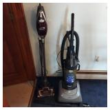 2 VACUUMS
