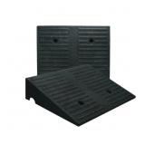 PAIR 4 IN RUBBER CURB RAMPS