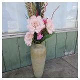 LG VASE & FLORAL ARRANGEMENT